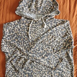 Leopard Print Cropped Hoodie